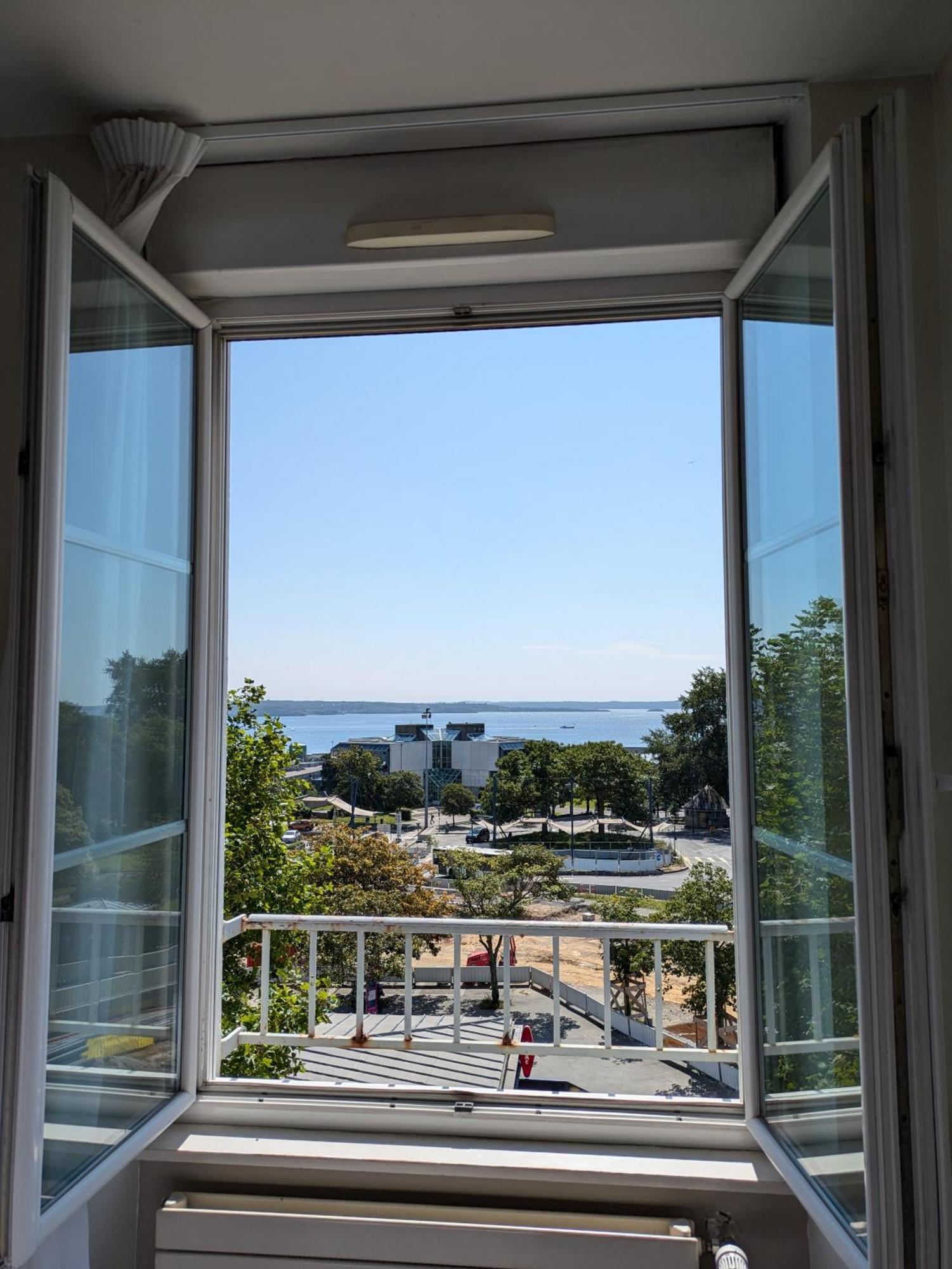 Hotel De La Gare Brest