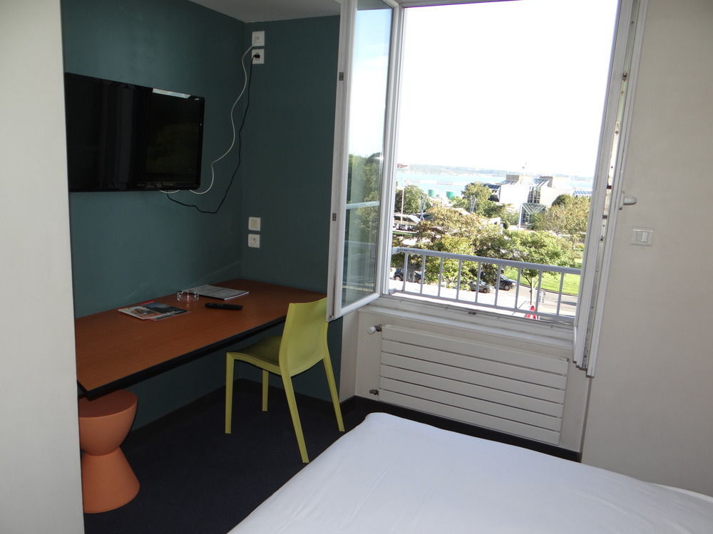 De La Gare Hotel