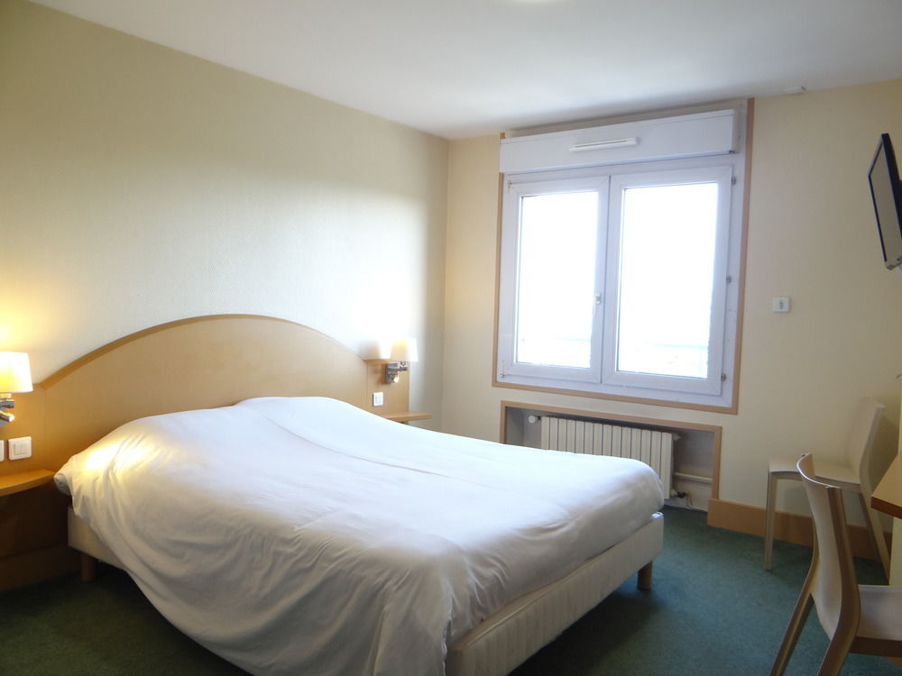 Hotel De La Gare 3*